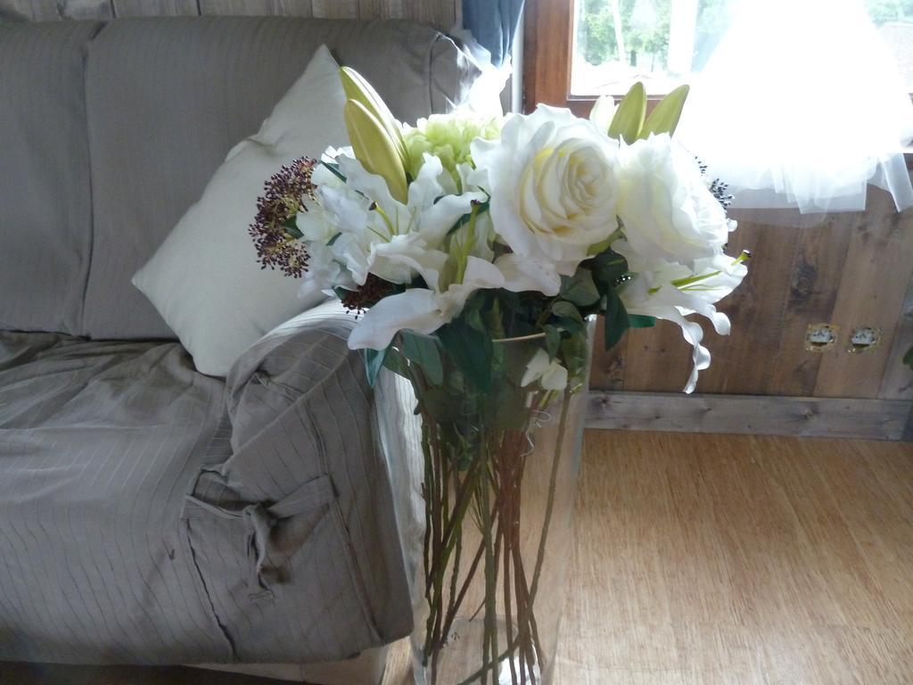 Francorchamps Guest House, Chambres Avec Ou Sans Jacuzzi 말메디 외부 사진