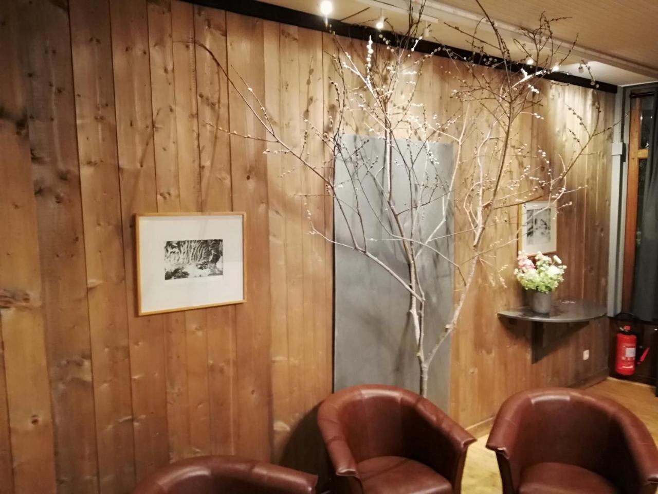 Francorchamps Guest House, Chambres Avec Ou Sans Jacuzzi 말메디 외부 사진